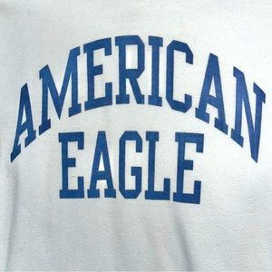 American Eagle Oversized Crewneck. Size XS fits a small